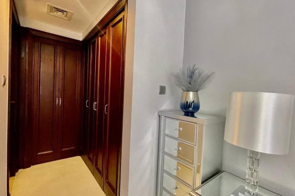 Lux Burj Views -Boulevard -Prime Location Downtown Dubai Buitenkant foto